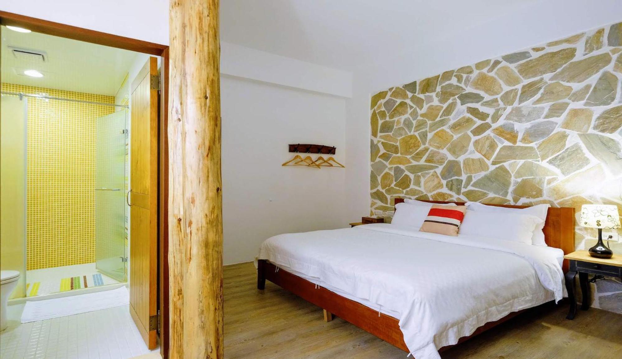 Shire Homestay Luodong Esterno foto
