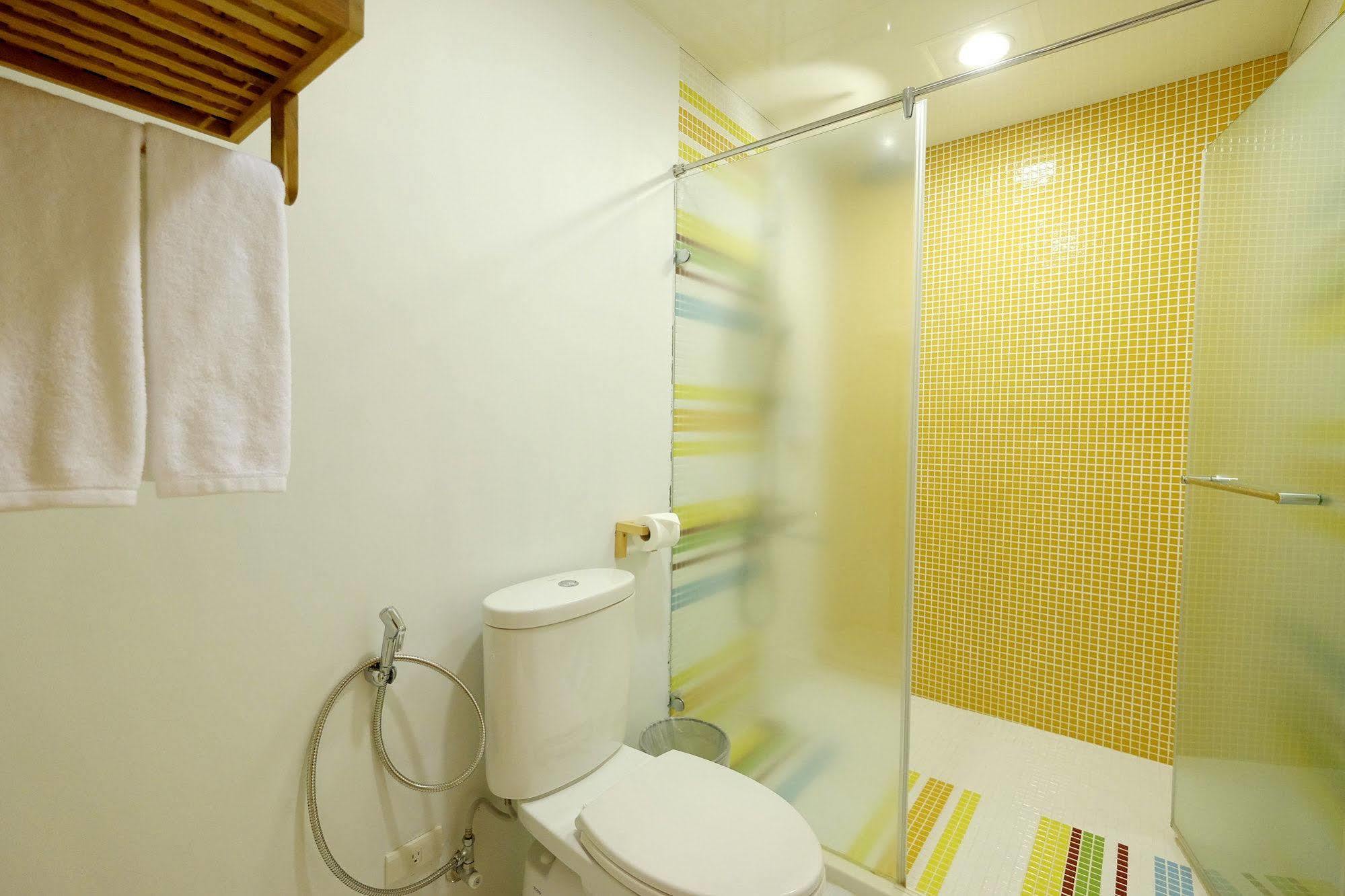 Shire Homestay Luodong Esterno foto